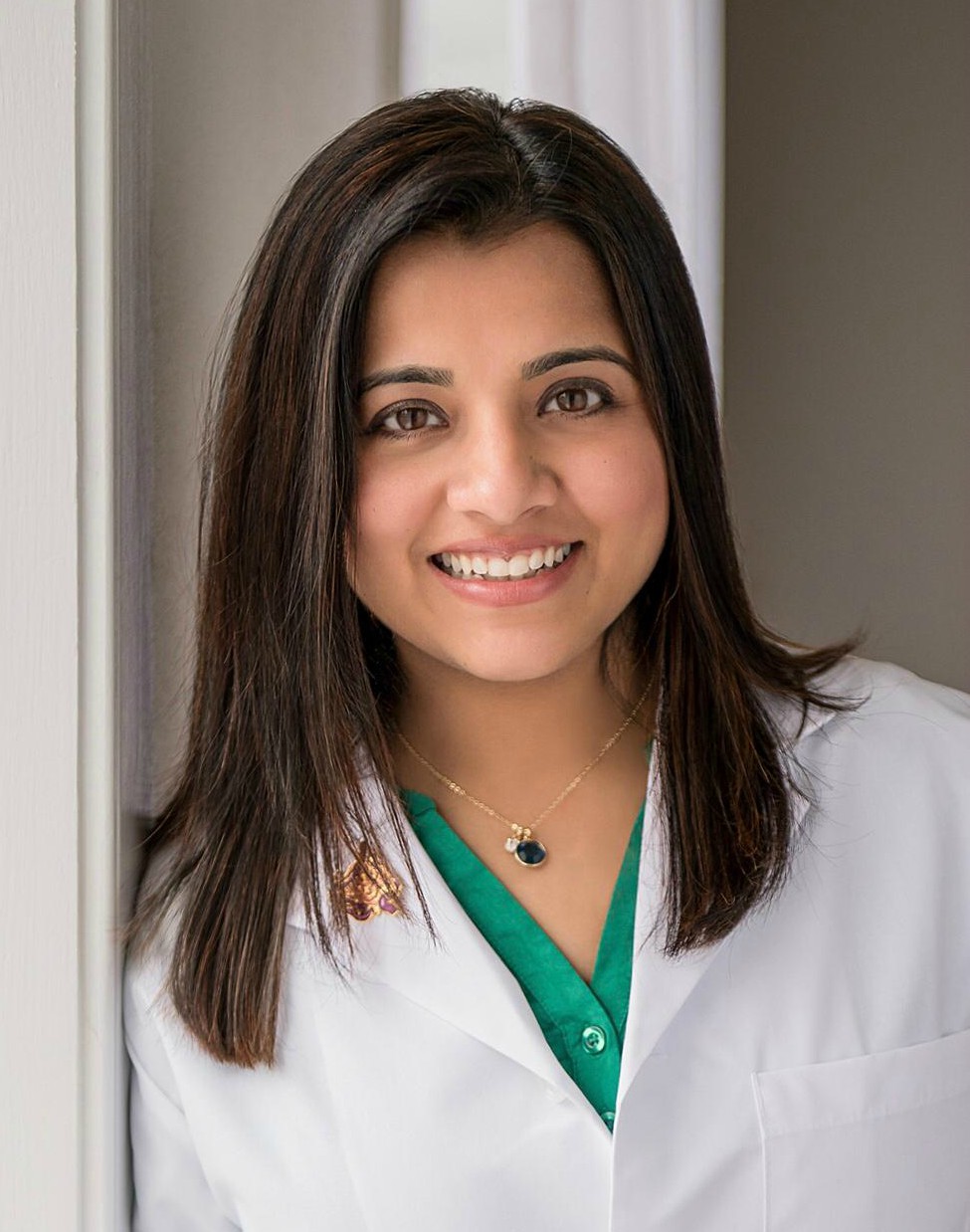 Dr Nidhi Rawal