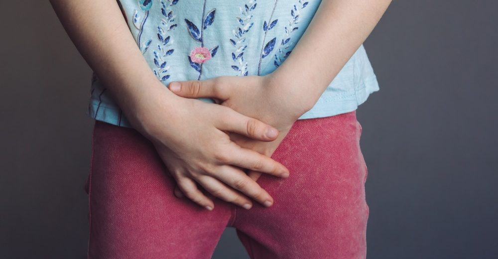Does Your Child Feel Burning Sensation While Peeing? Could Signal Urine Infection in Kids!